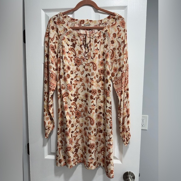 Rip Curl Dresses & Skirts - Rip Curl Long Sleeve Floral Dress - Cream and Brown